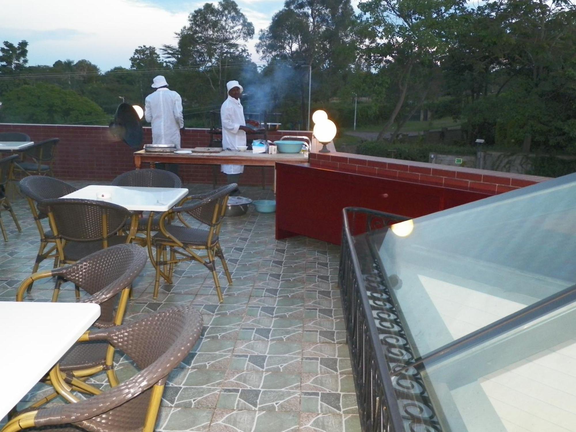 Soluxe Club International Hotel Nairobi Exteriér fotografie